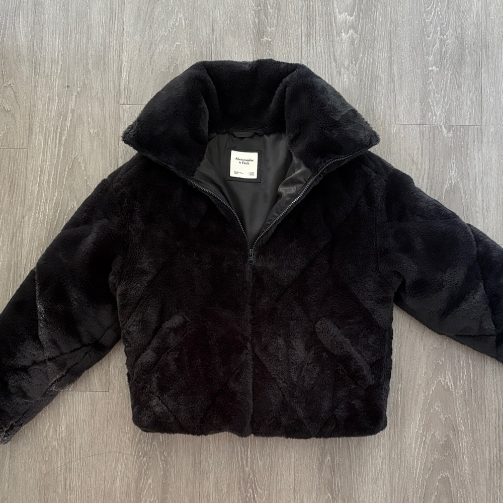 Abercrombie & Fitch Black Puffer Jacket